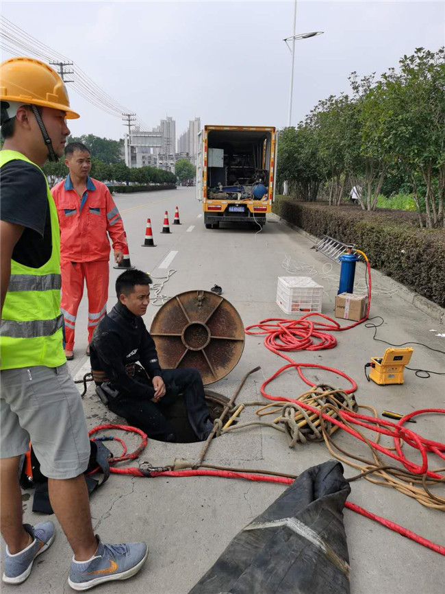 古蔺翻衬法管道修复技术主要工序